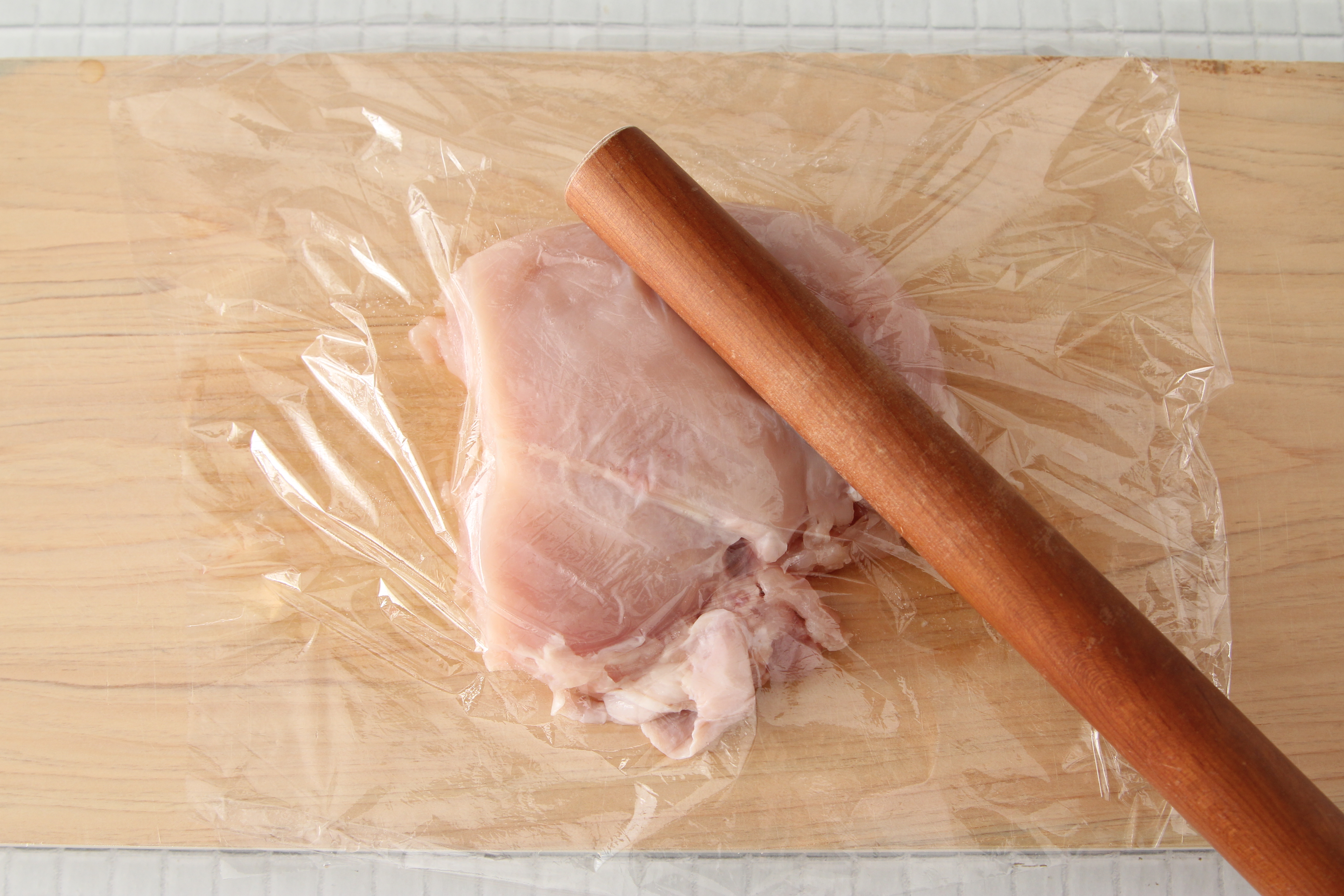 硬くない パサパサしない 鶏胸肉 が主役の簡単 作り置きおかずレシピ15選 ラクつく 管理栄養士考案の作り置きレシピサイト